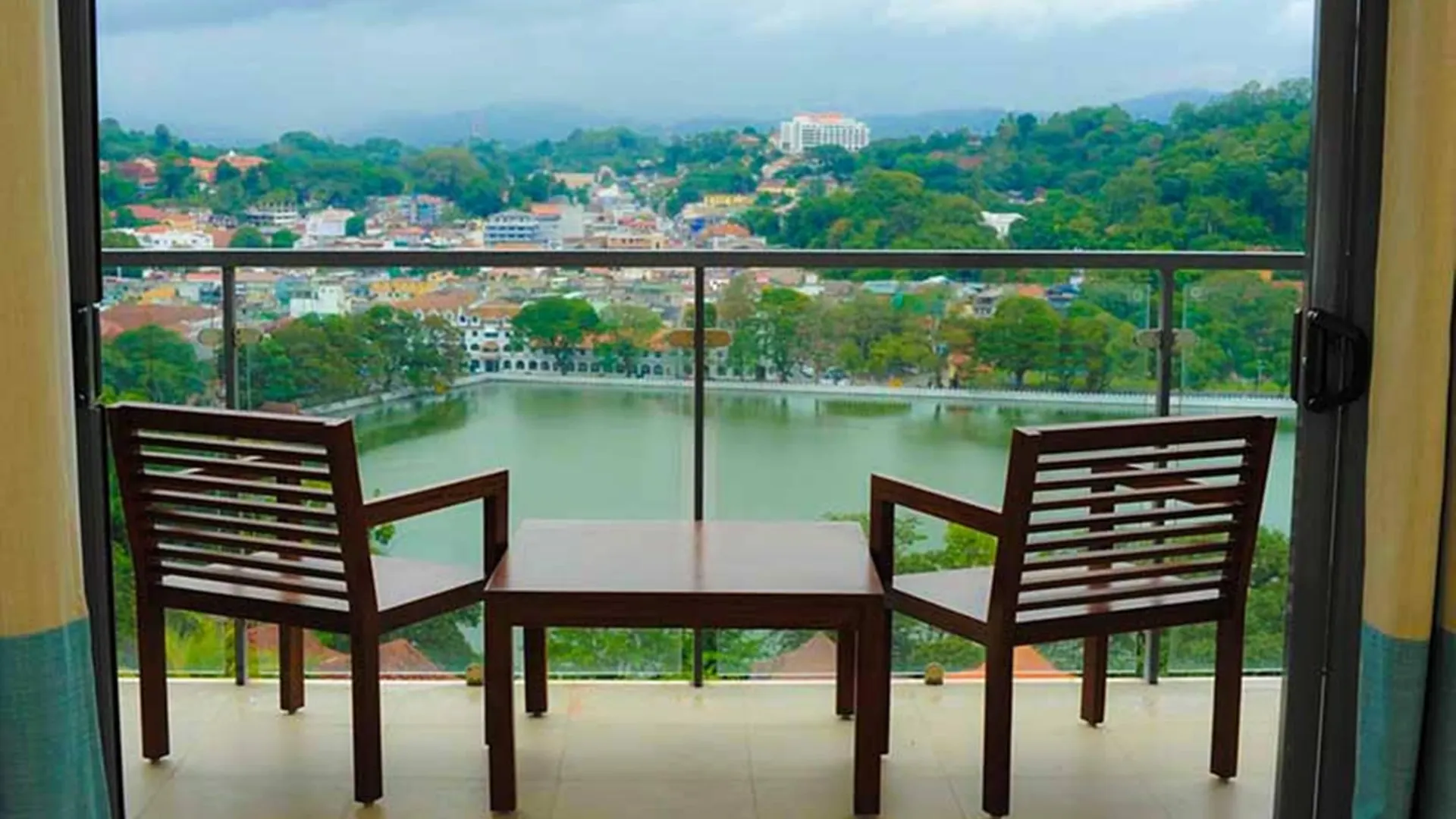 Oak Ray Heritage Hotel Kandy