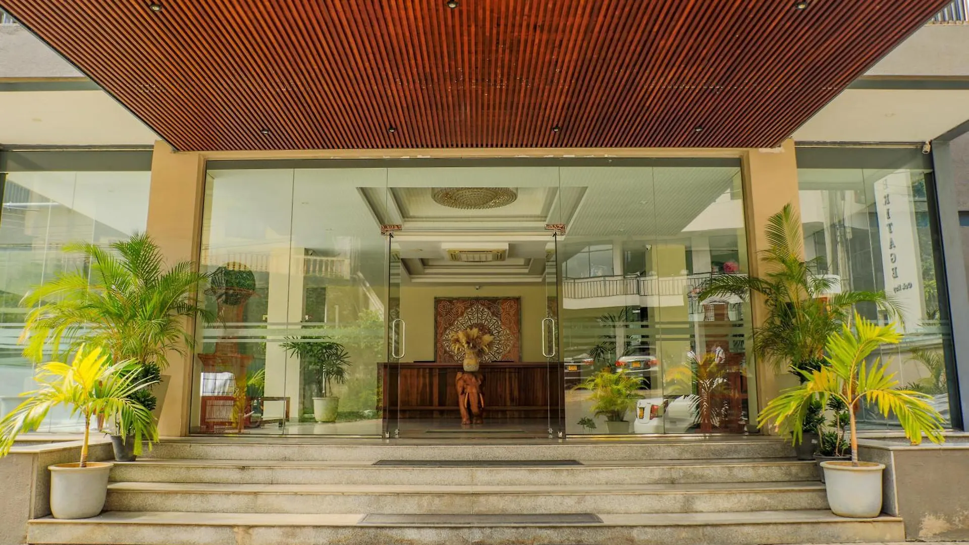 ****  Oak Ray Heritage Hotel Kandy Sri Lanka