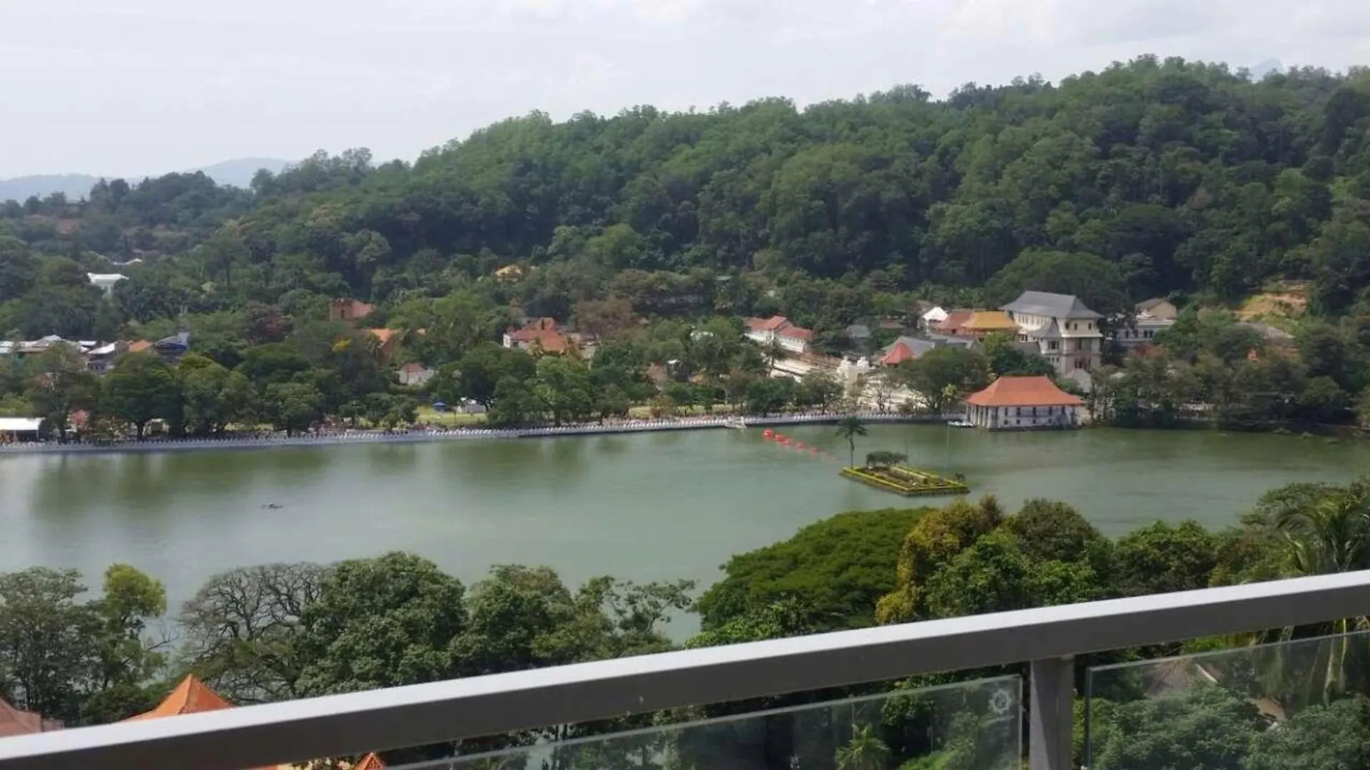 Oak Ray Heritage Hotel Kandy 4*,