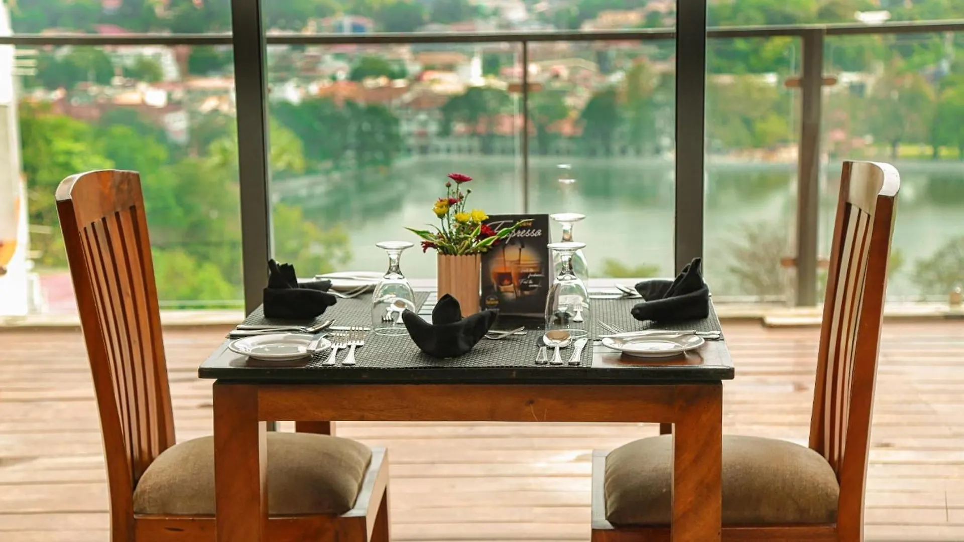 Oak Ray Heritage Hotel Kandy